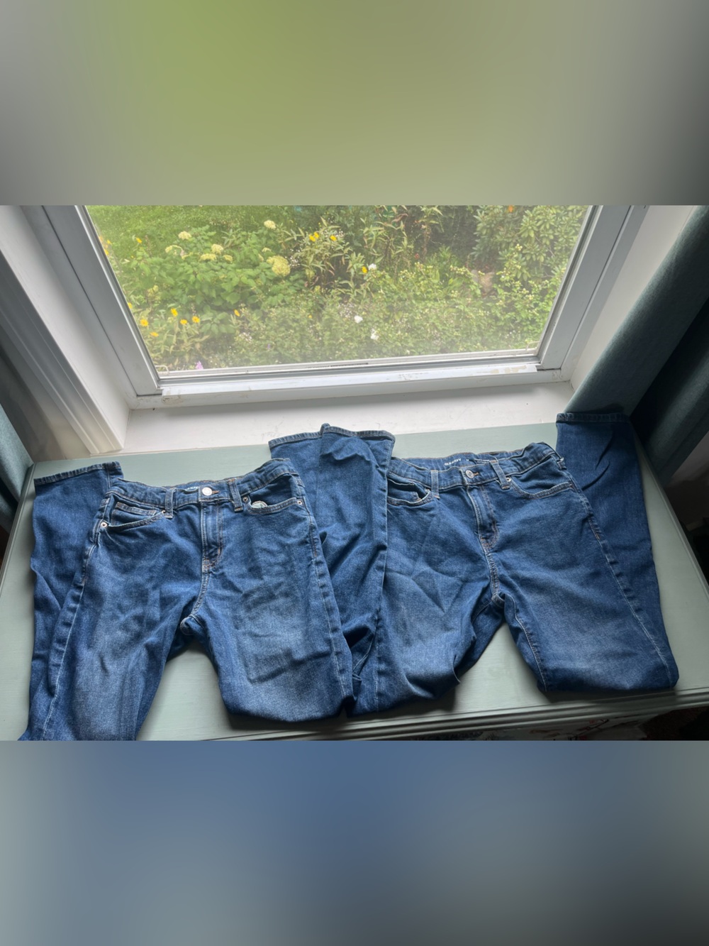 Old Navy Kids Blue Denim Jeans duo. Set of 2 size 14 boys